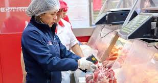 Servicio de Salud y SAG intensifican la supervisión de carnes para garantizar Fiestas Patrias seguras y saludables
